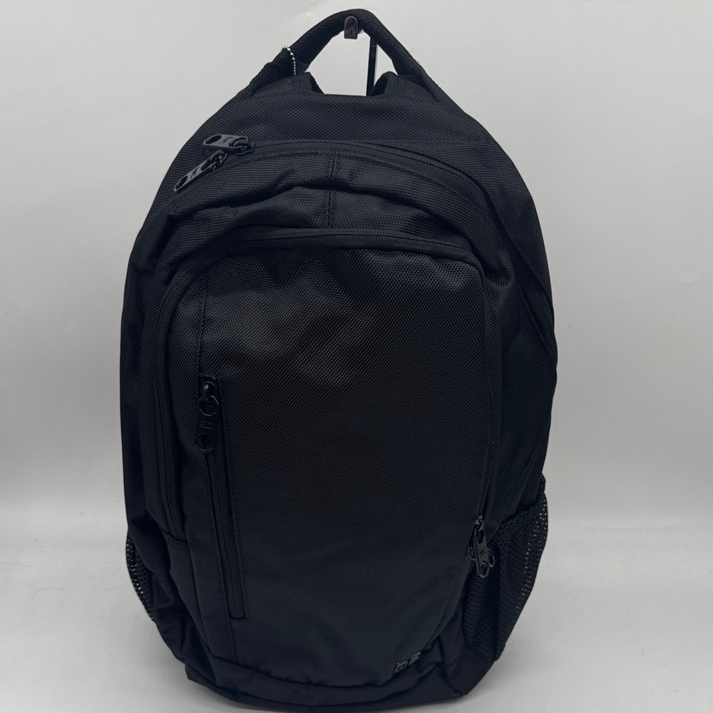 BaseCamp Apex Tech Black Men's Backpack TOT8550